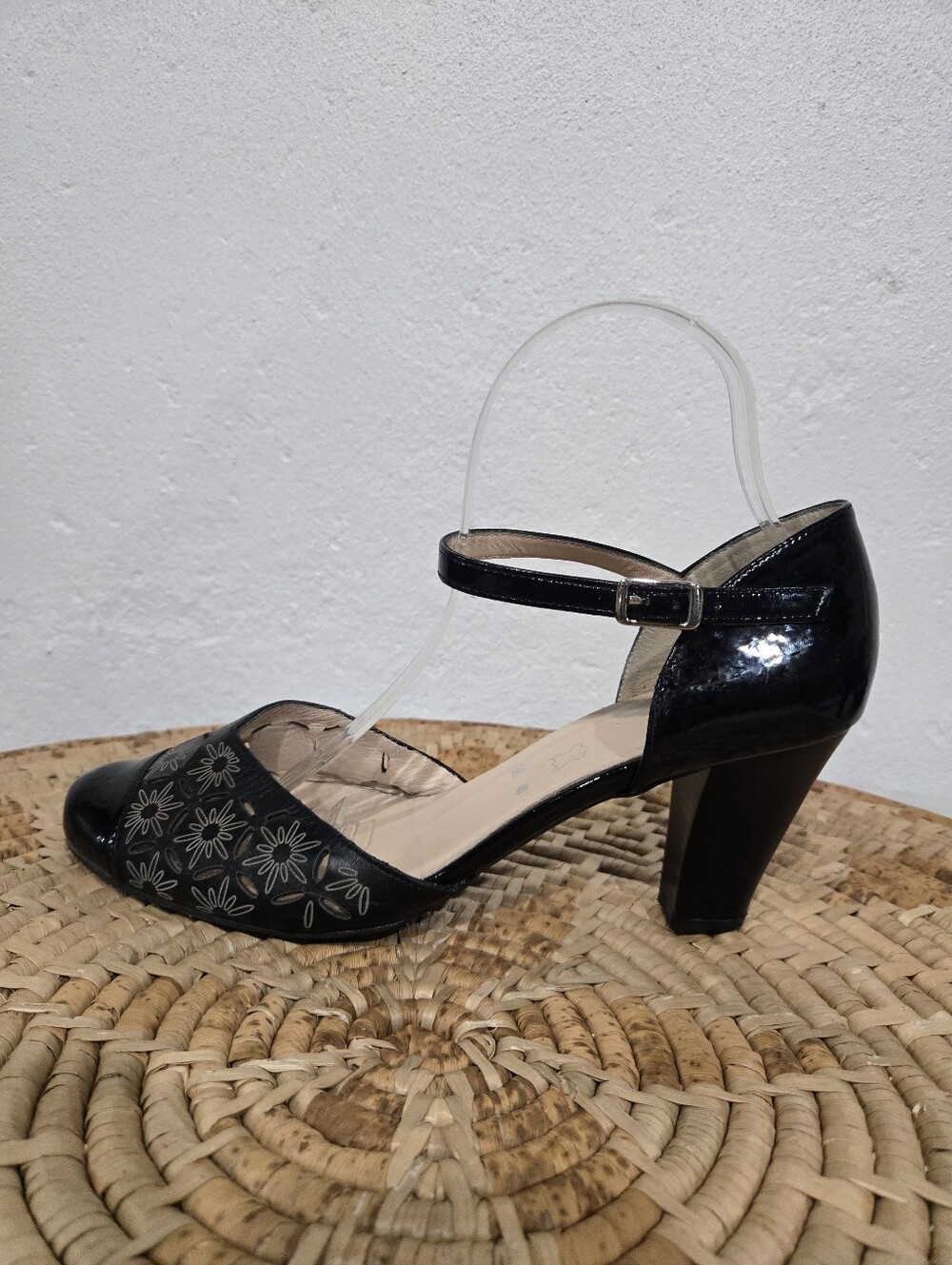 Spring Step Black Floral Heels - Picture 2 of 7